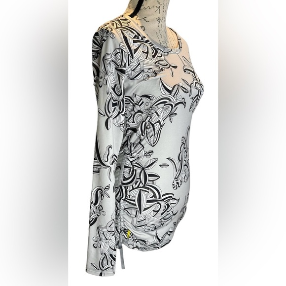 Lole Top - Picture 2 of 6